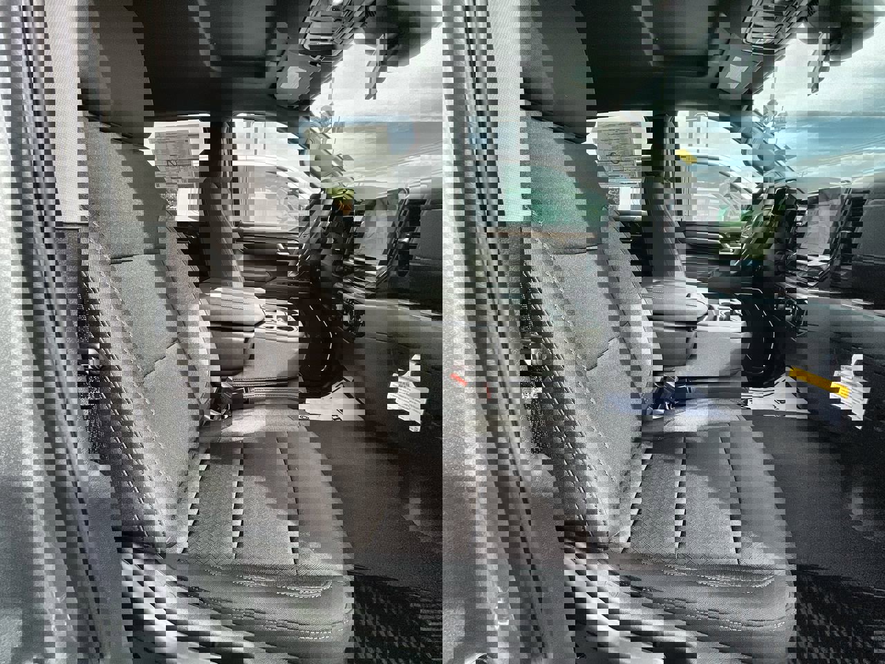 New 2025 Chevrolet Silverado 1500 LT image 27