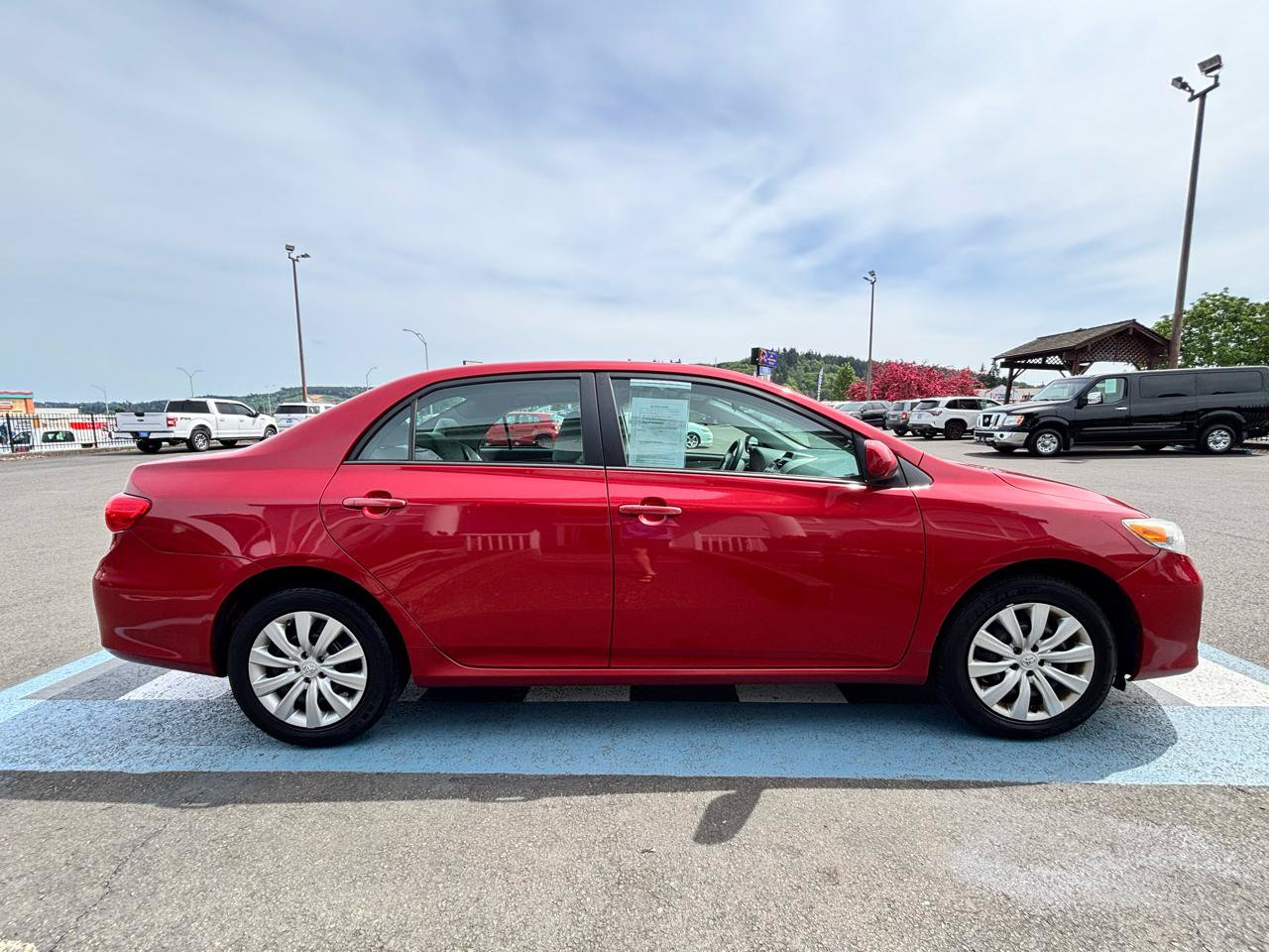Used 2012 Toyota Corolla LE FWD image 6