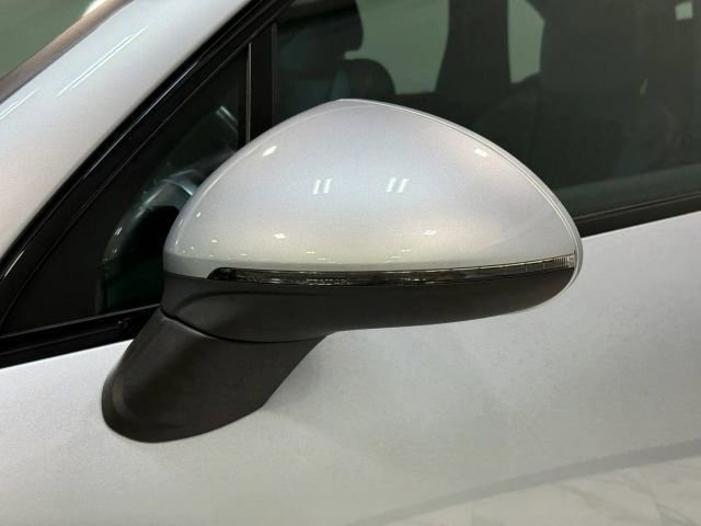 Used 2017 Porsche Cayenne Platinum Edition AWD/4WD image 10