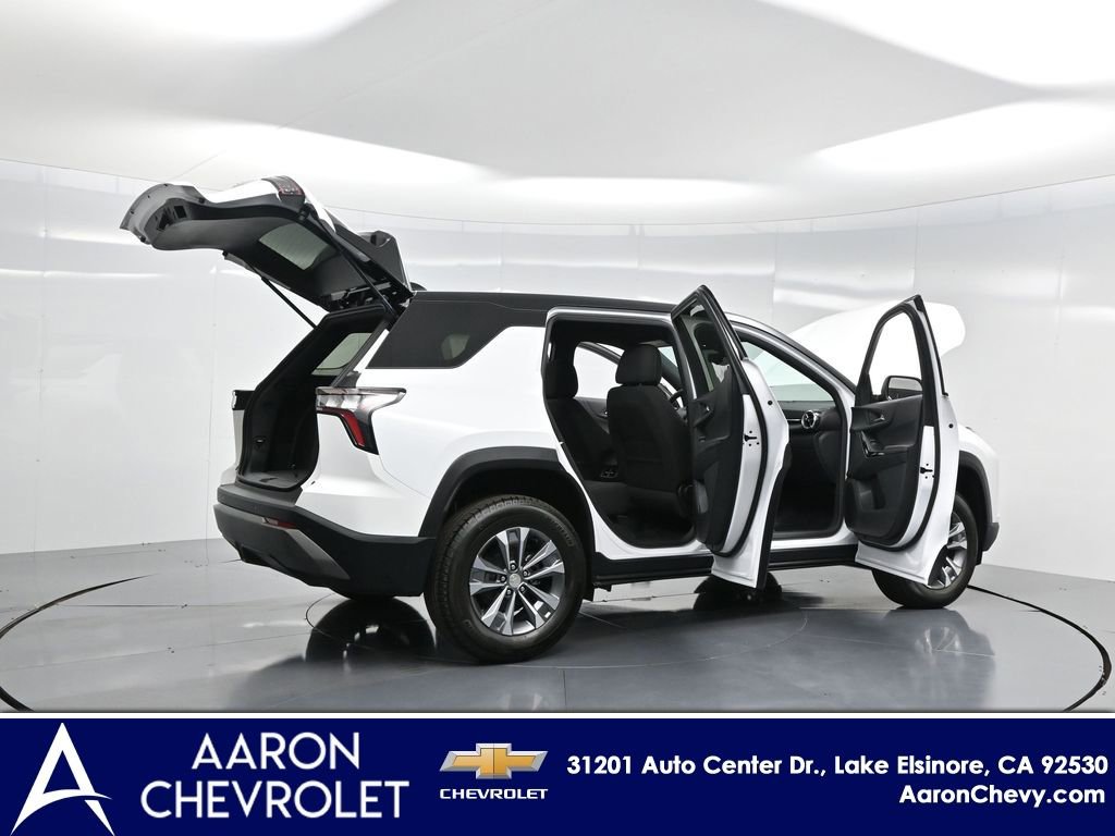 New 2026 Chevrolet Equinox LT w/ Safety and Technology Package image 4