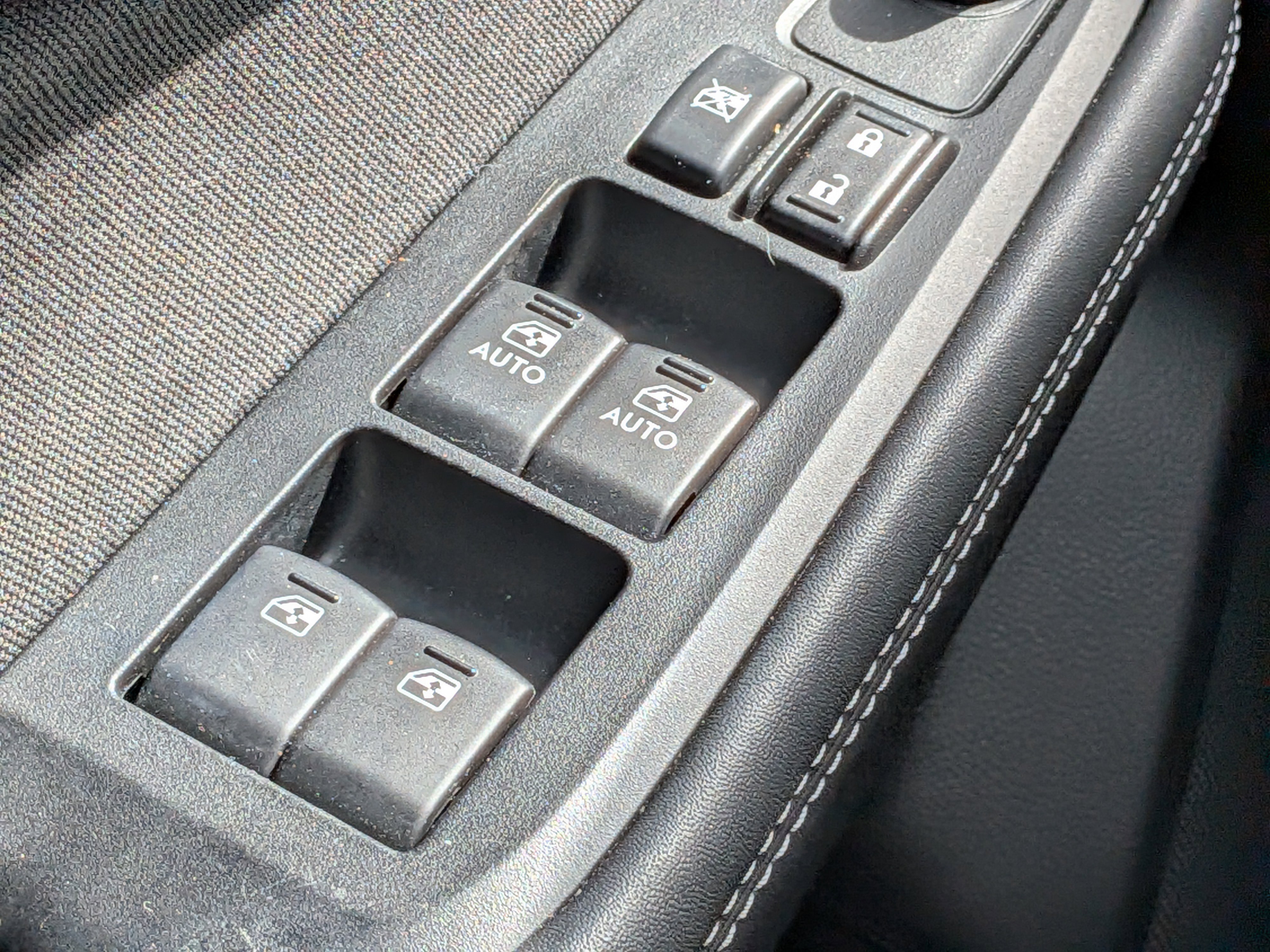 Used 2018 Subaru Outback 2.5i Premium image 22