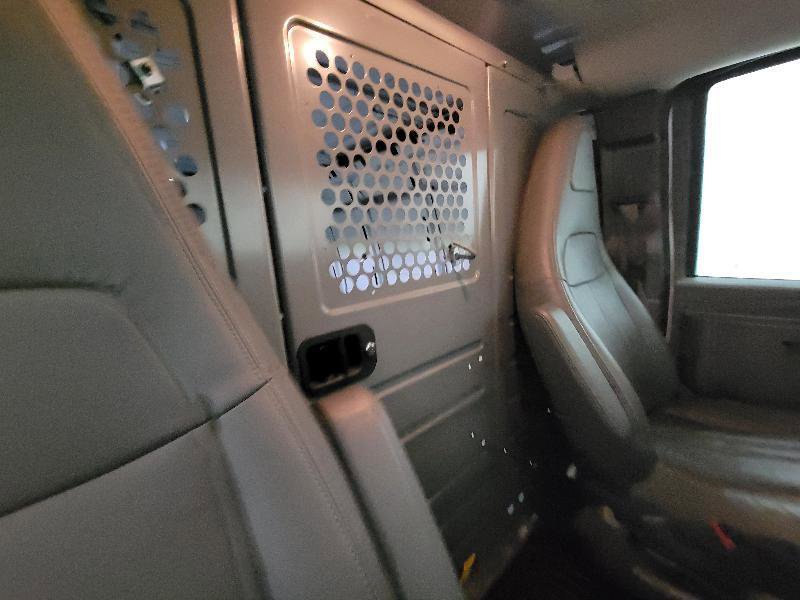 Used 2020 GMC Savana 3500 w/ Driver Convenience Package RWD image 8