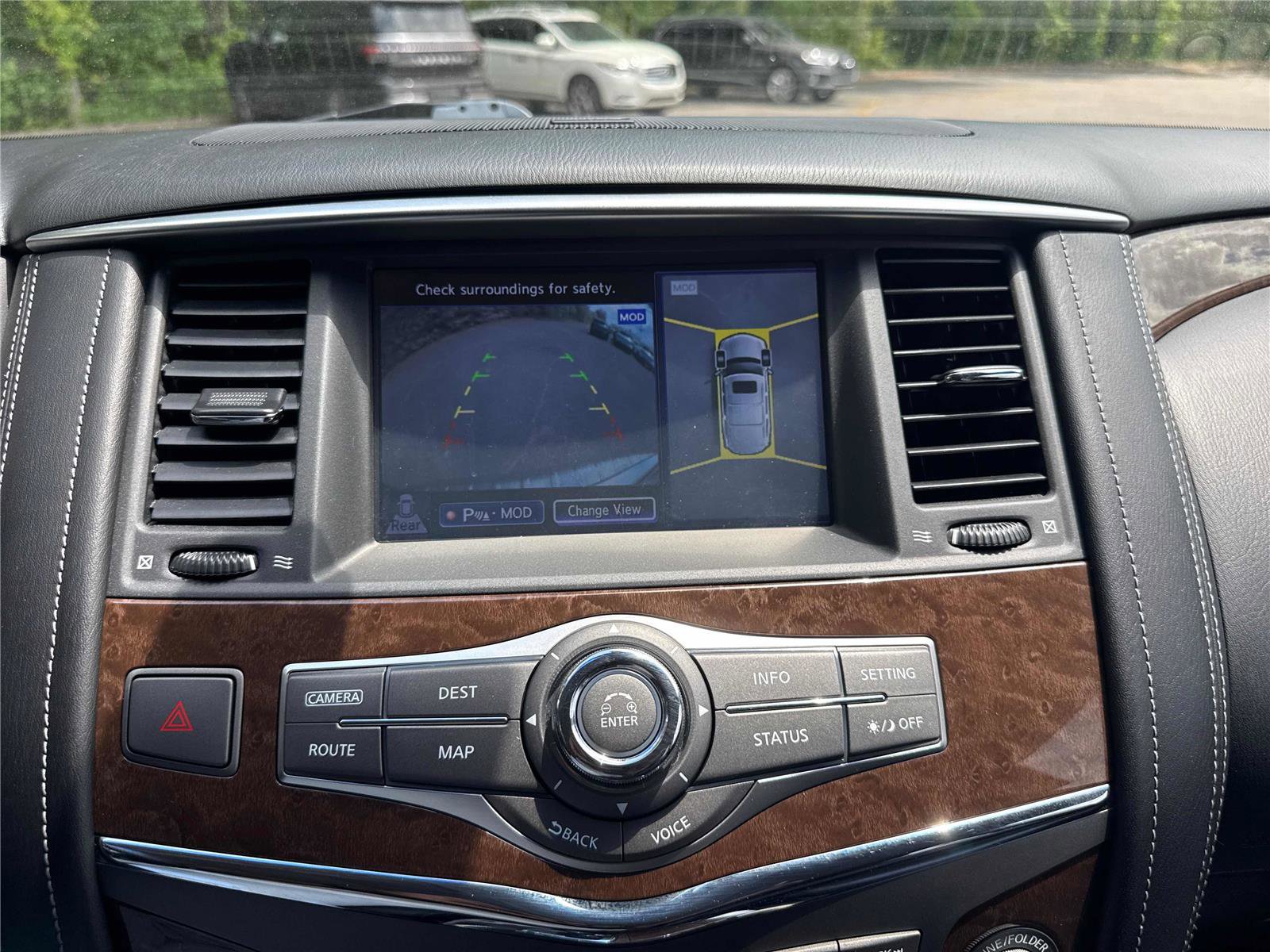 Used 2016 INFINITI QX80 2WD image 21
