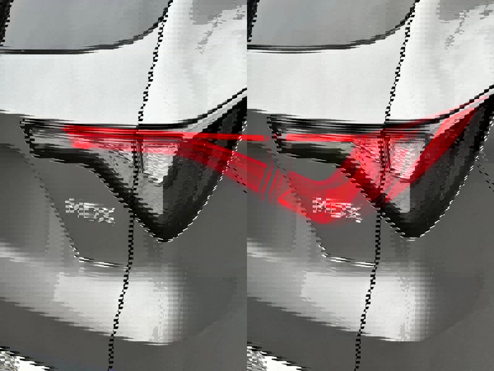 Used 2023 Acura MDX FWD w/ Technology Package image 29