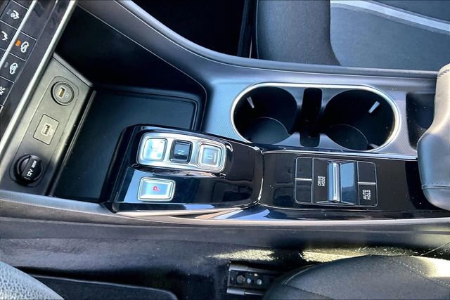 Used 2021 Hyundai Sonata SE w/ Cargo Package image 18