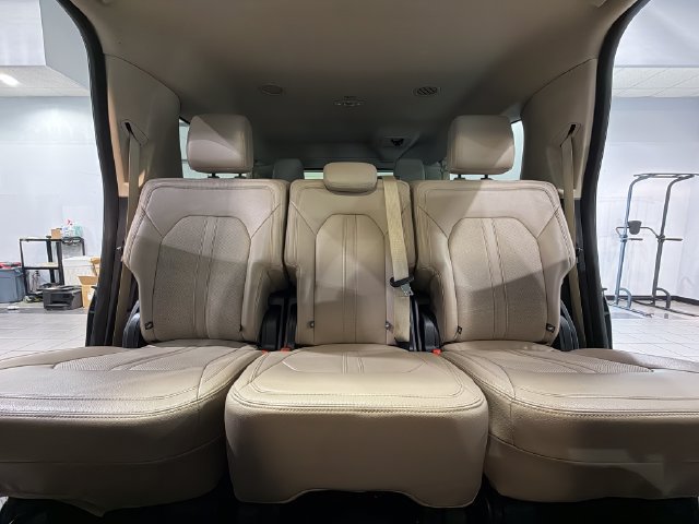 Used 2024 Ford Expedition Max Limited AWD/4WD image 29