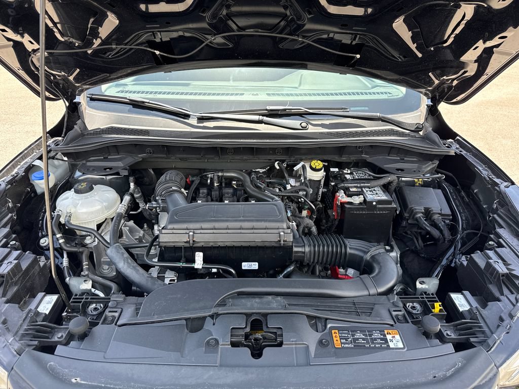 Certified 2025 Ford Escape Active FWD image 28