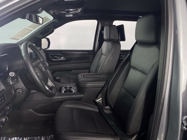 Used 2024 Chevrolet Tahoe Z71 w/ Luxury Package AWD/4WD image 15