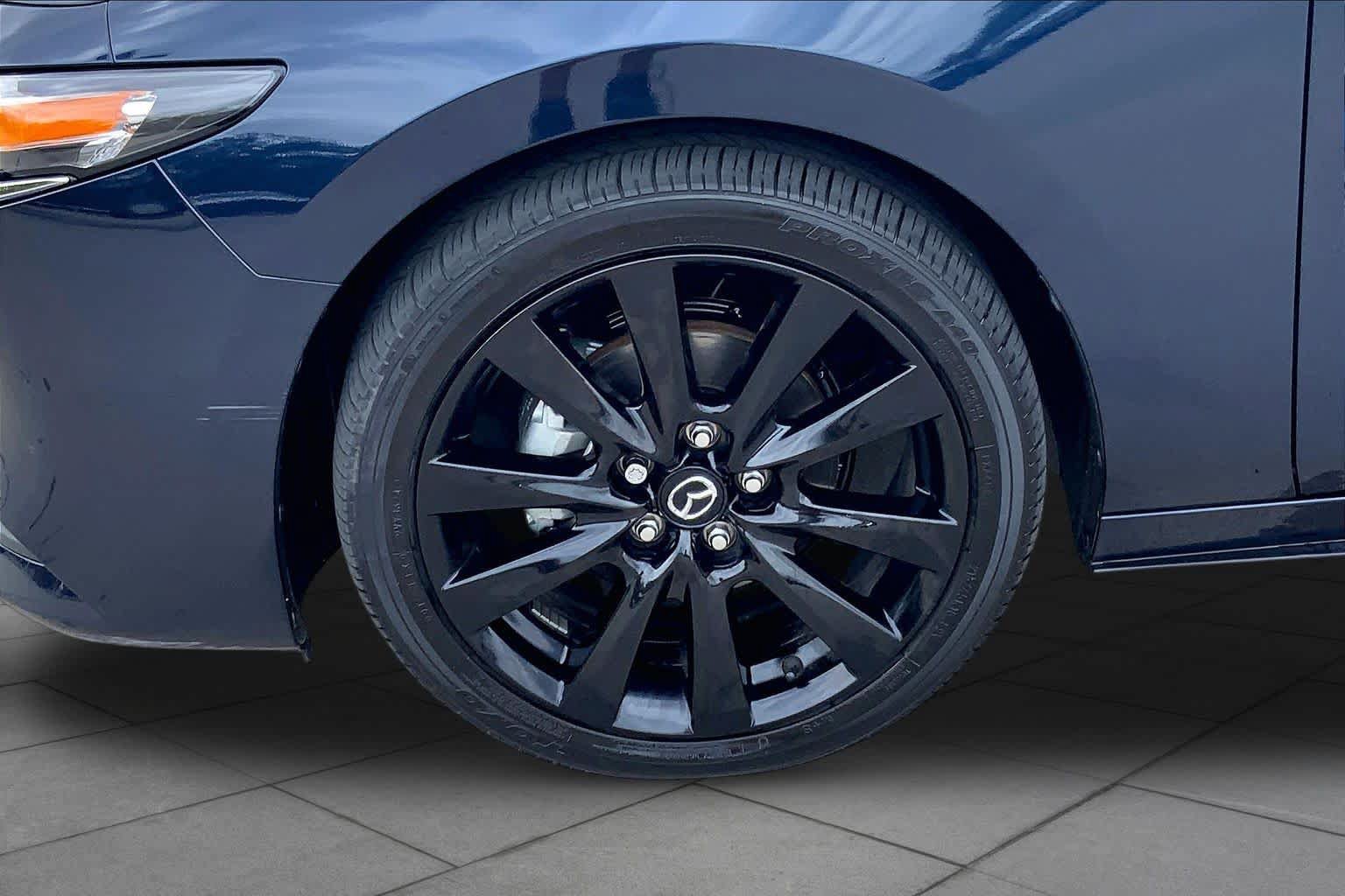 Certified 2025 MAZDA MAZDA3 s FWD image 12