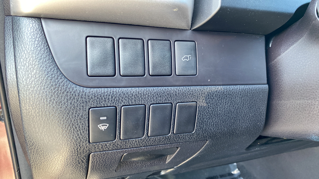 Used 2016 Toyota Highlander Plus AWD/4WD image 23