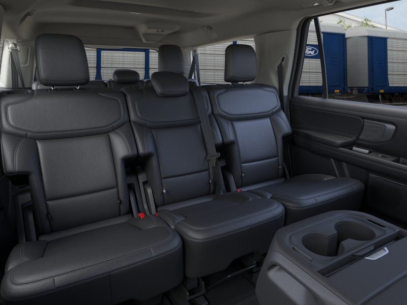 New 2026 Ford Expedition Max Platinum AWD/4WD image 11
