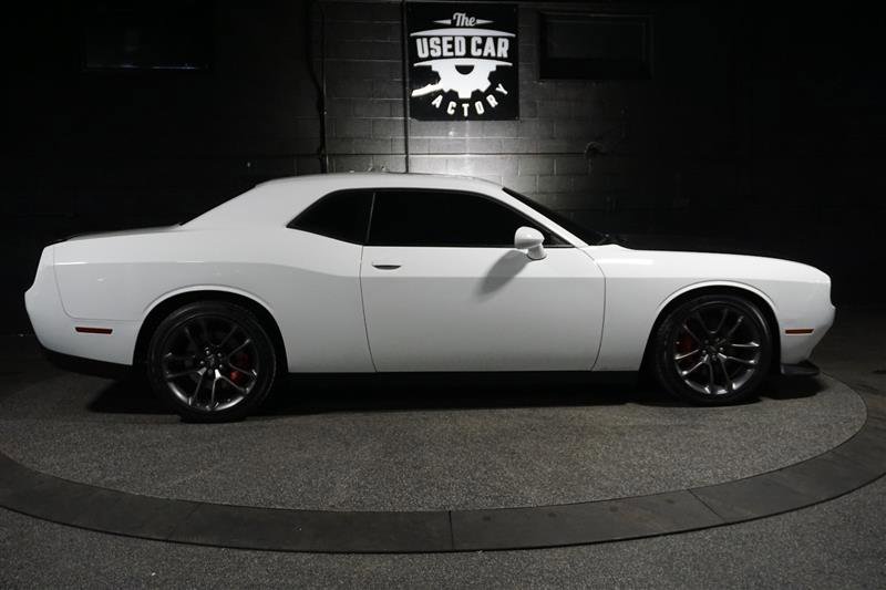 Used 2023 Dodge Challenger GT w/ Performance Handling Group image 9