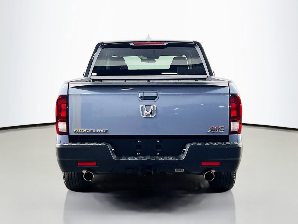 Used 2023 Honda Ridgeline Sport image 6