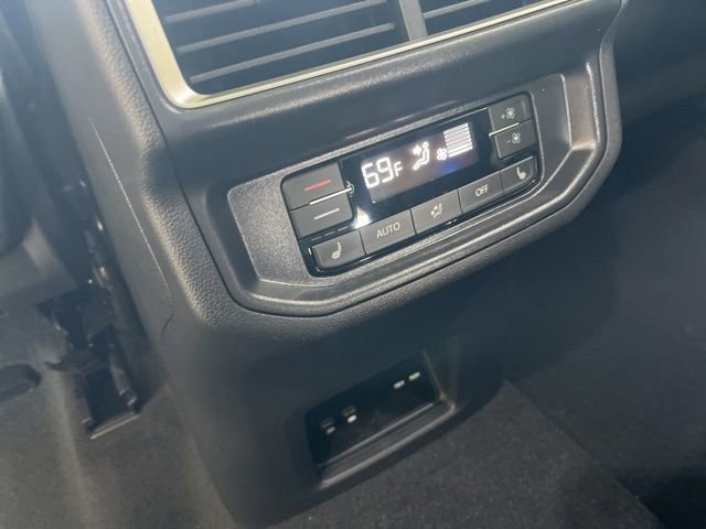 New 2026 Volkswagen Atlas SEL Premium R-Line image 29