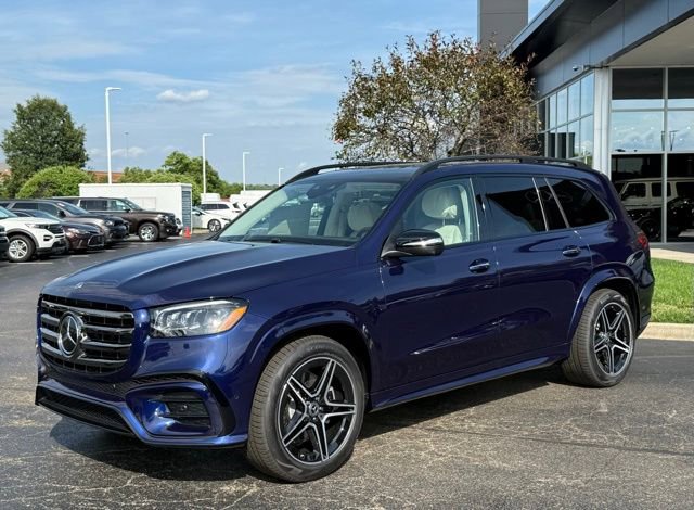 New 2025 Mercedes-Benz GLS 450 4MATIC image 4