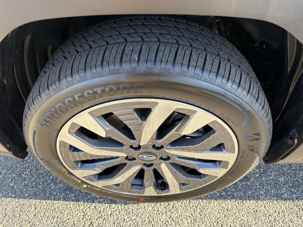 New 2025 Subaru Forester Touring image 10