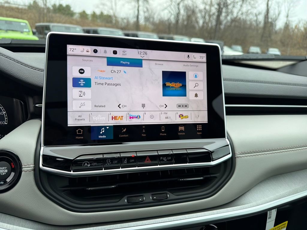 New 2026 Jeep Compass Limited image 17