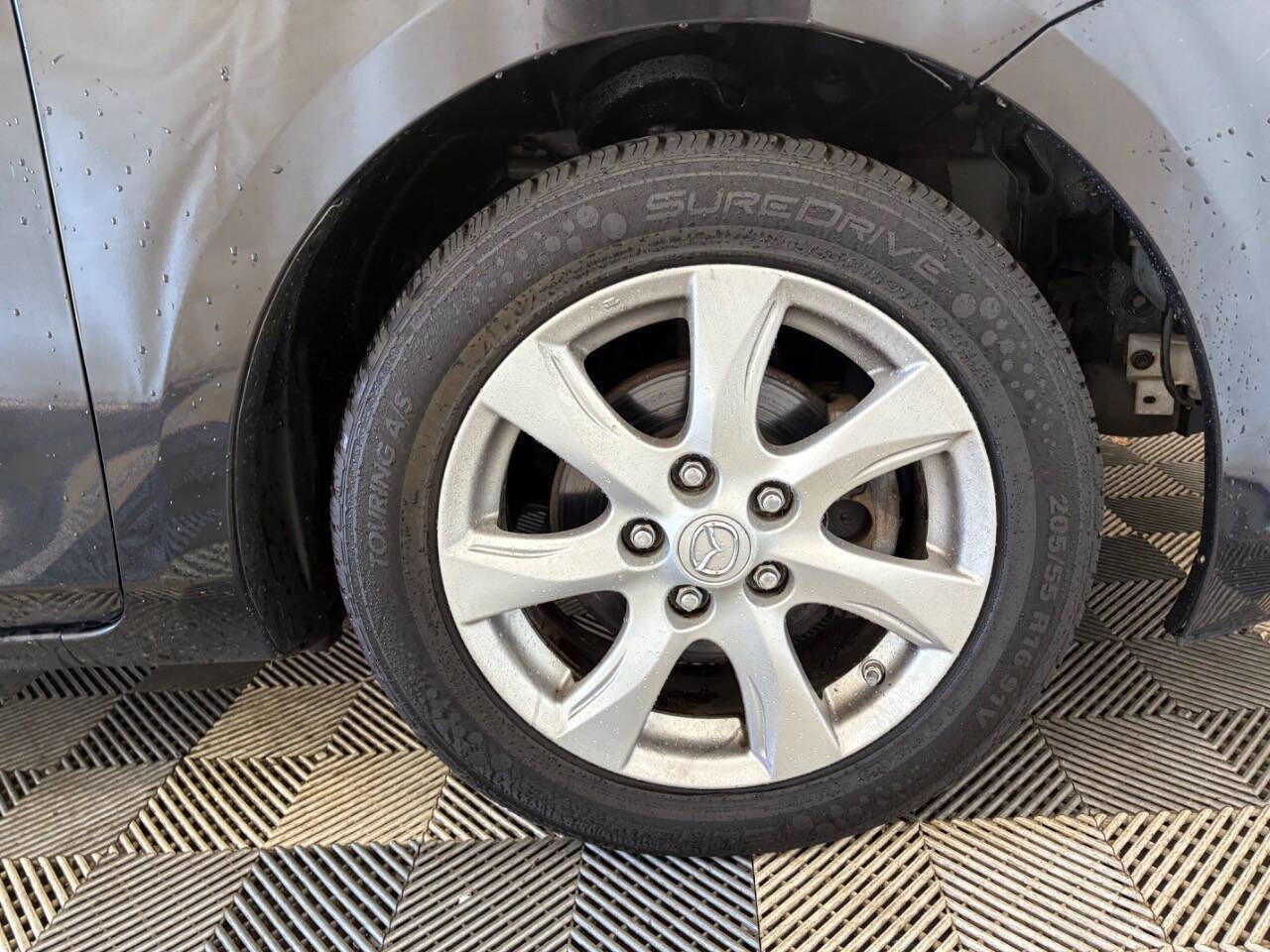 Used 2010 MAZDA MAZDA3 i Touring FWD image 39