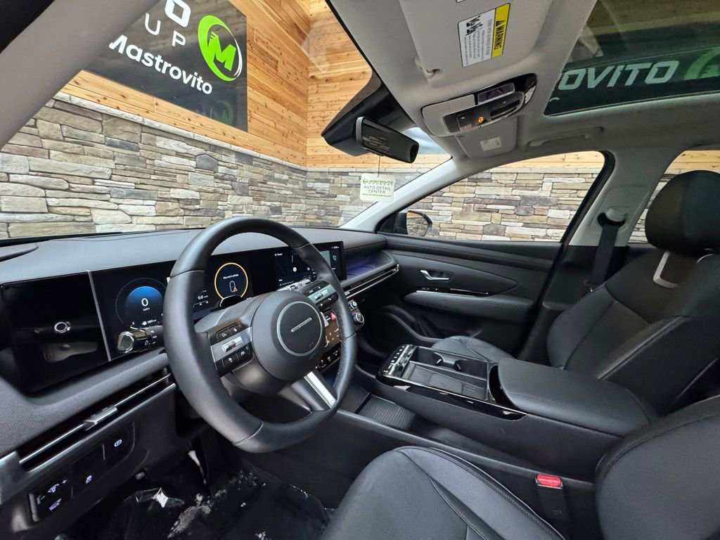 Certified 2025 Hyundai Tucson Limited image 34