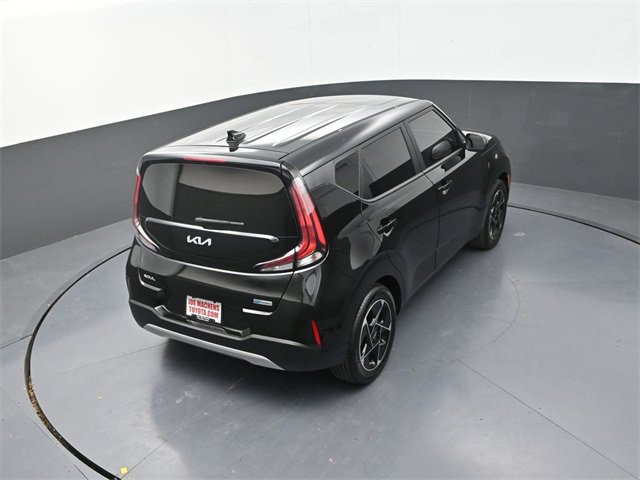 Used 2025 Kia Soul EX image 25