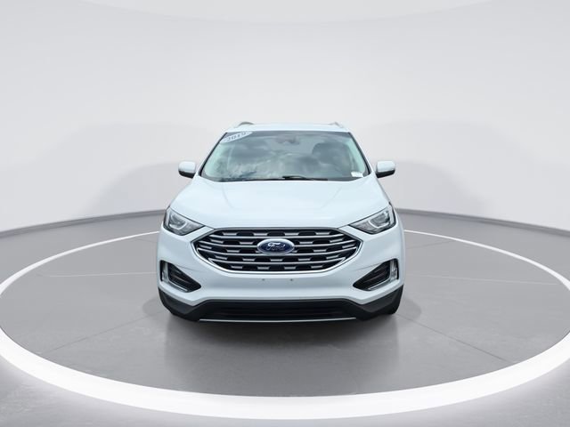 Used 2019 Ford Edge SEL w/ Equipment Group 201A FWD image 3