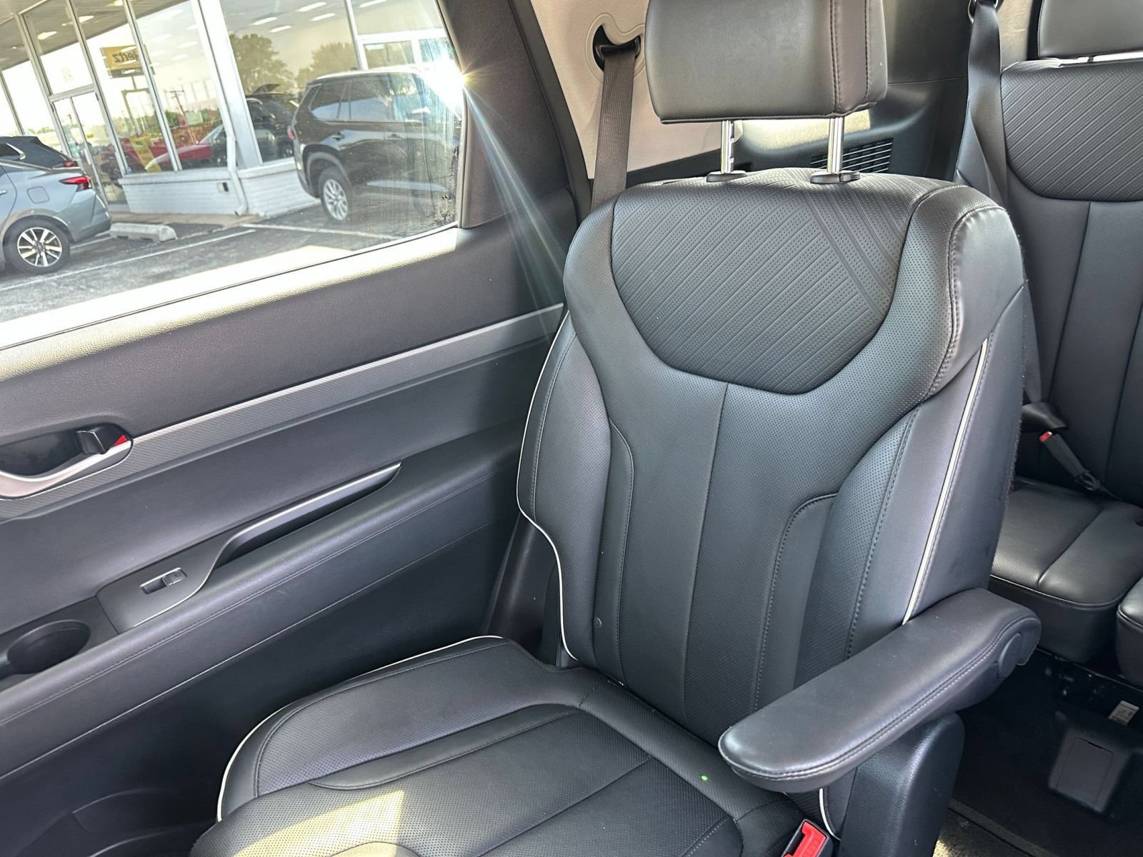 Used 2025 Hyundai Palisade SEL FWD image 43