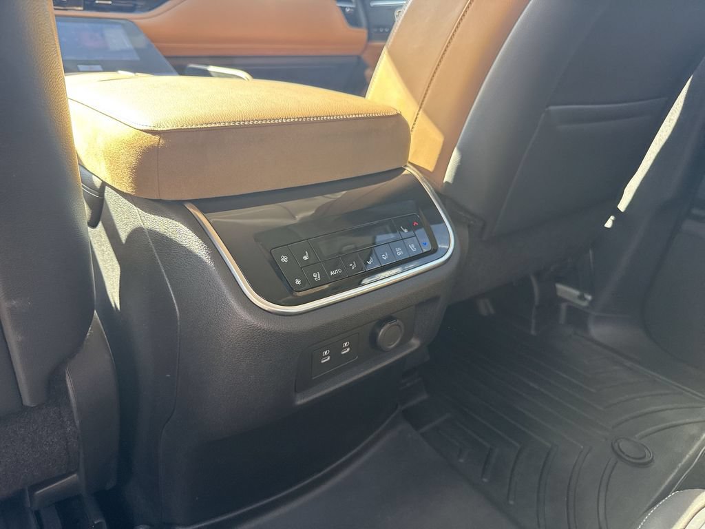 Used 2025 INFINITI QX80 Sensory AWD/4WD image 20