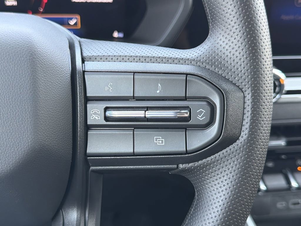 New 2026 Chevrolet Colorado W/T image 9