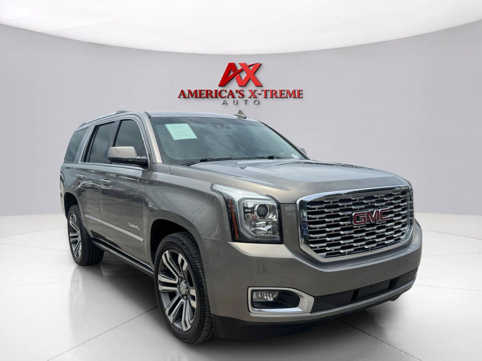Used 2019 GMC Yukon Denali w/ Denali Ultimate Package AWD/4WD image 8