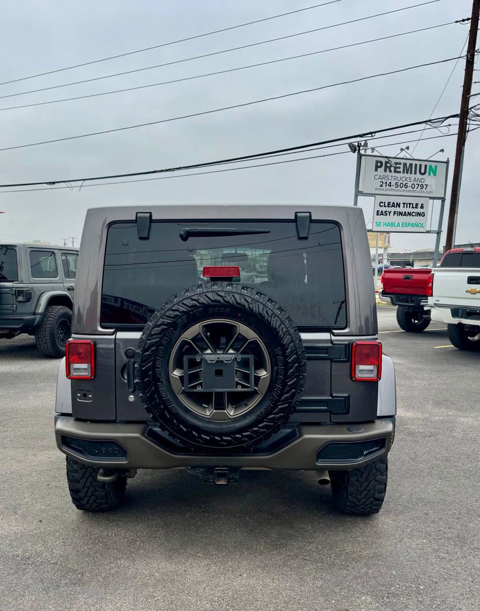 Used 2016 Jeep Wrangler Unlimited Sahara image 14