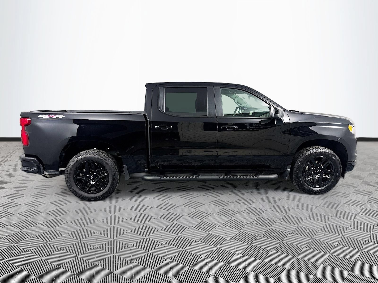 Used 2026 Chevrolet Silverado 1500 RST w/ RST Select Package AWD/4WD image 8