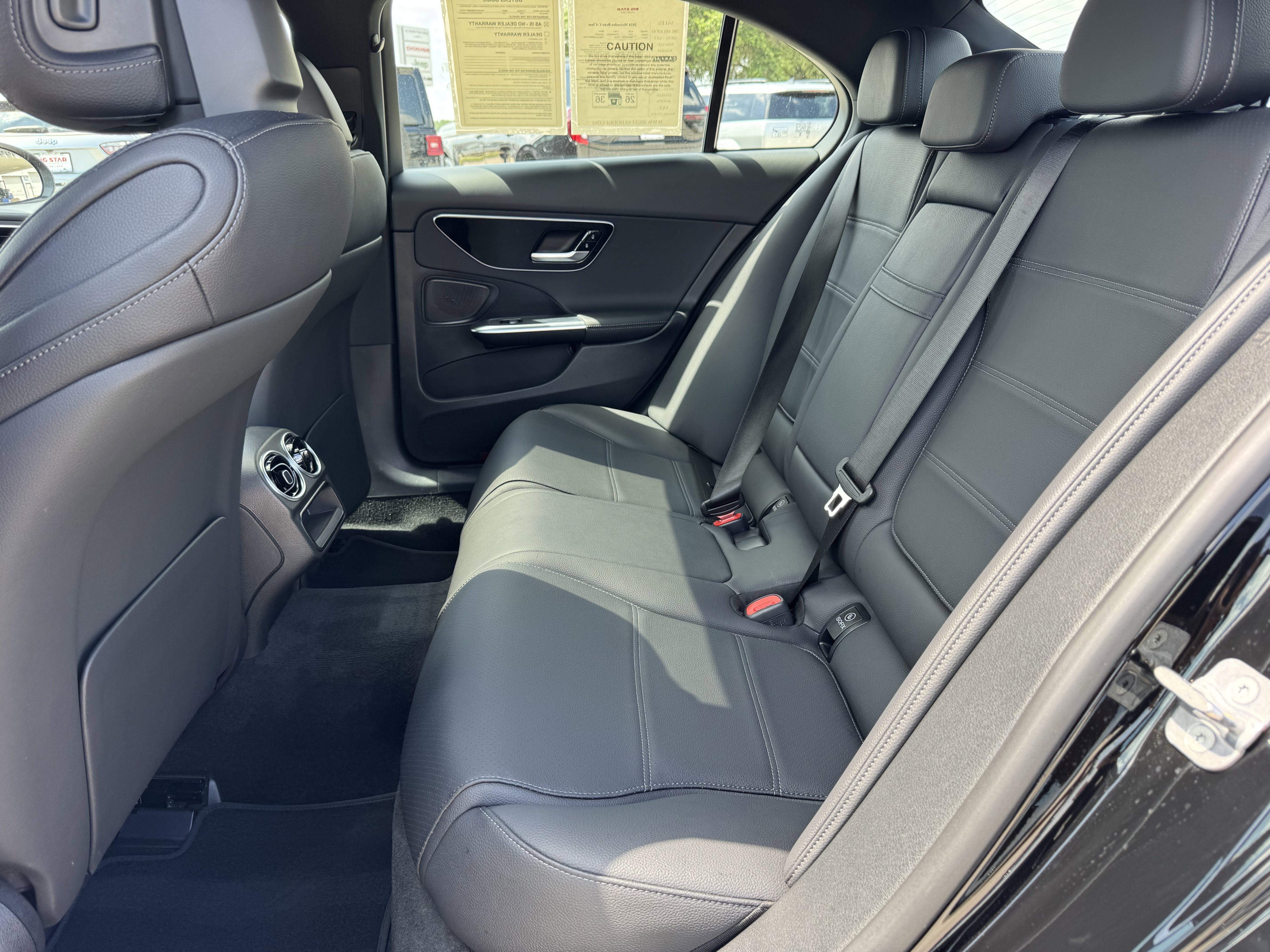 Used 2024 Mercedes-Benz C 300 Sedan image 31