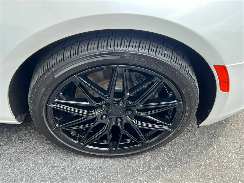 Used 2016 Cadillac XTS Vsport Platinum AWD/4WD image 11