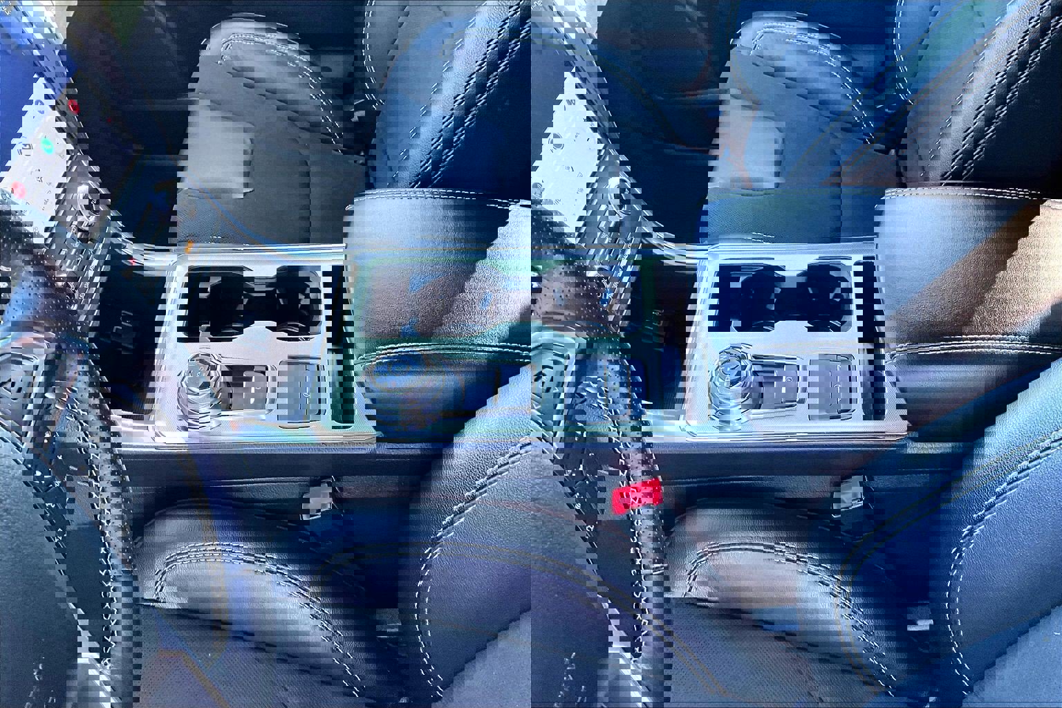 Certified 2024 Ford Edge ST image 15