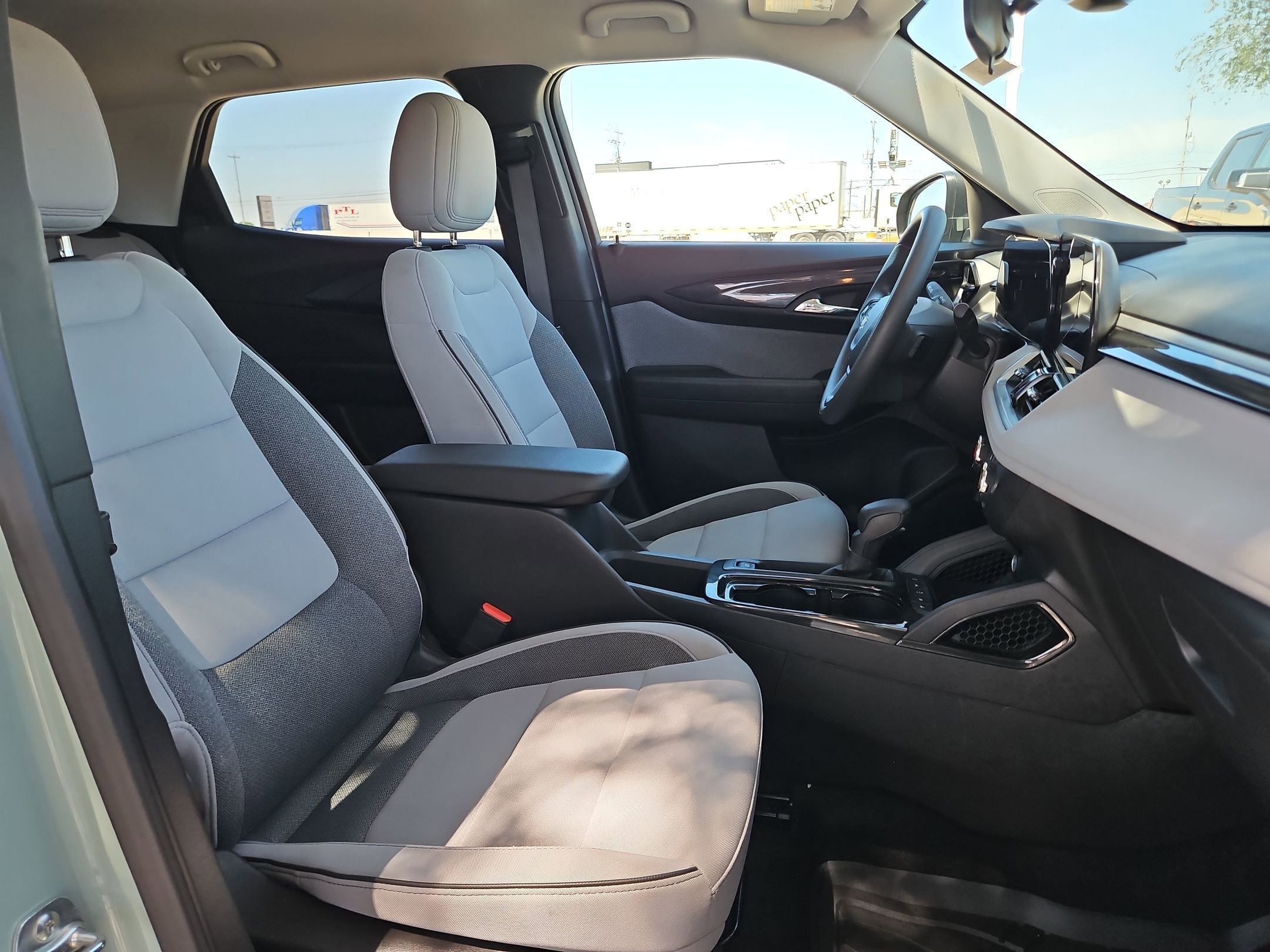 Certified 2025 Chevrolet TrailBlazer LS w/ LS Convenience Package image 28