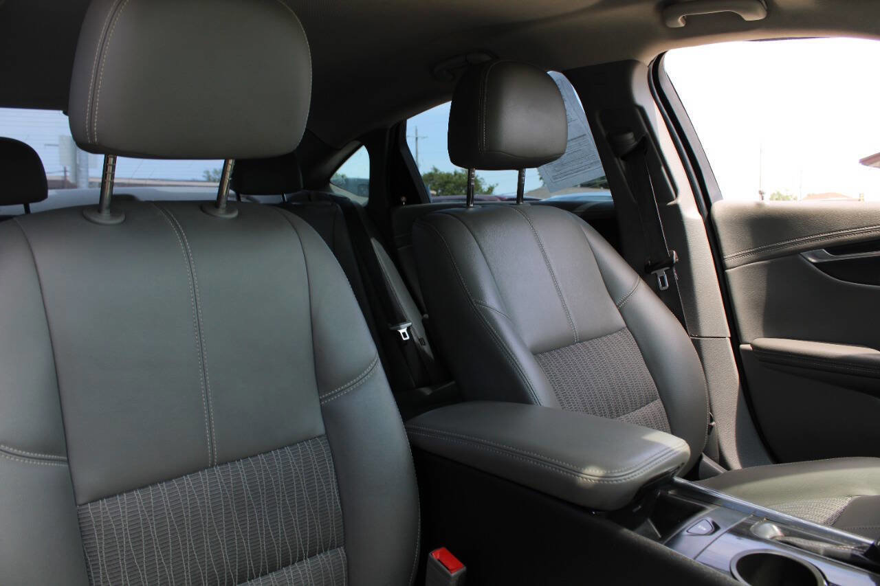 Used 2019 Chevrolet Impala LS FWD image 14