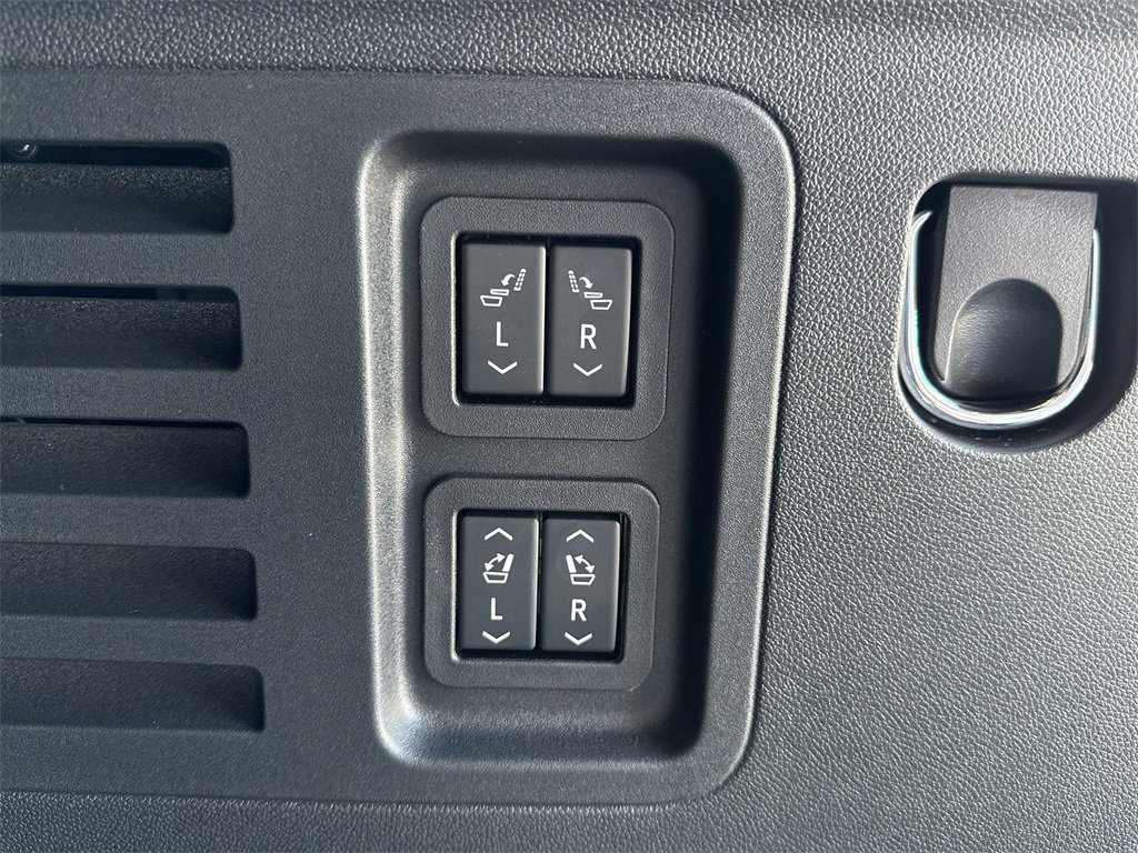 New 2025 Buick Enclave Sport Touring w/ Power Package image 36