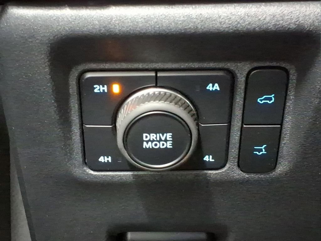 Certified 2025 Ford Expedition Max Active AWD/4WD image 18