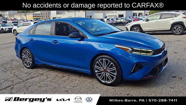 Used 2022 Kia Forte GT w/ GT2 Package image 2