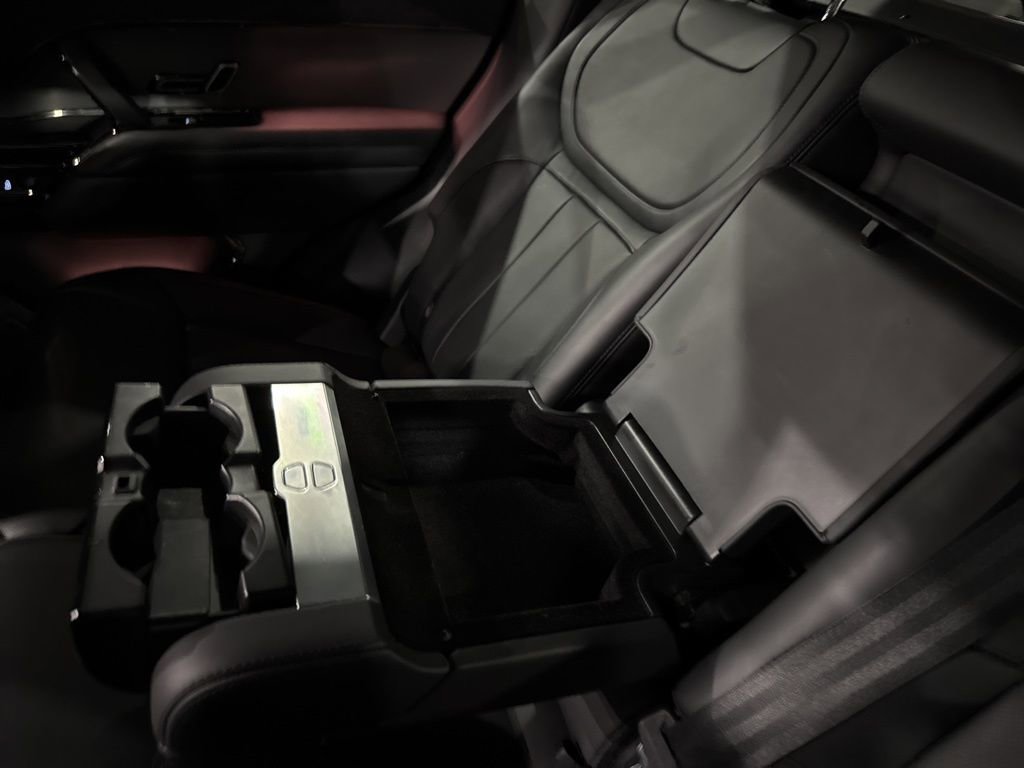 Used 2024 Land Rover Range Rover Sport Dynamic SE AWD/4WD image 46