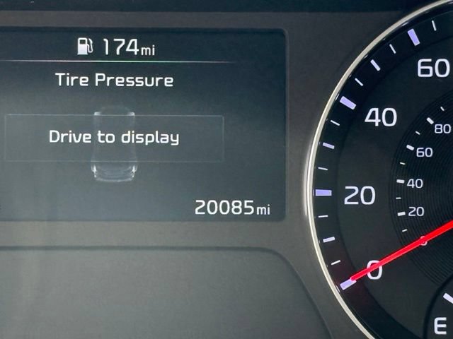 Used 2024 Kia Forte LXS w/ LXS Technology Package FWD image 15