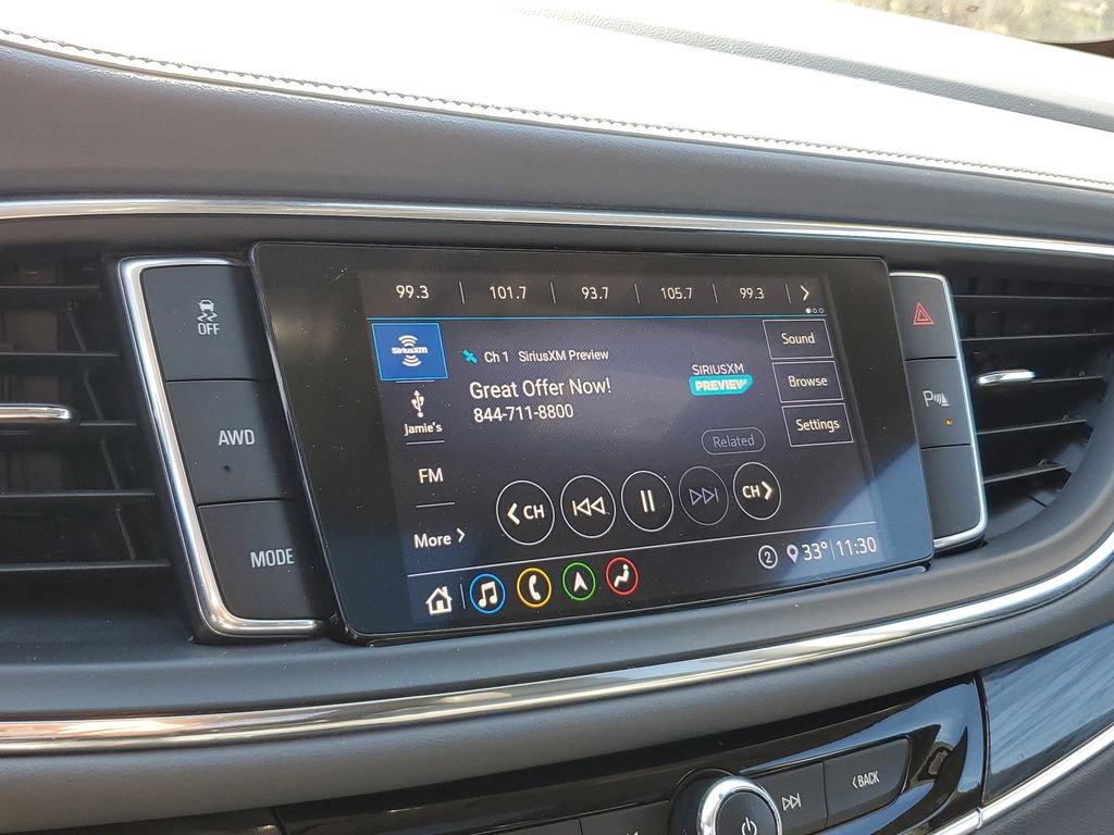 Used 2021 Buick Enclave Essence w/ Sport Touring Edition image 25