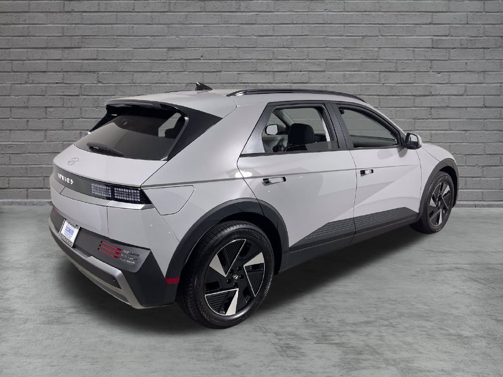 New 2027 Hyundai Ioniq 5 SEL RWD image 5
