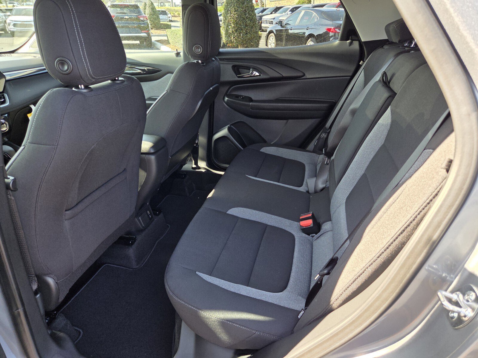 New 2026 Chevrolet TrailBlazer LT w/ Convenience Package FWD image 6