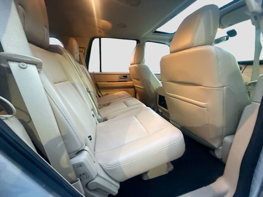 Used 2016 Ford Expedition Limited w/ Equipment Group 301A image 30