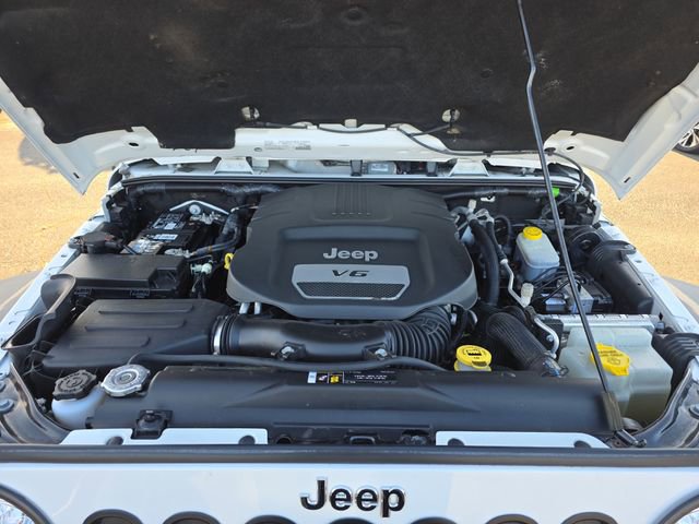 Used 2018 Jeep Wrangler Rubicon w/ Power Convenience Group image 28