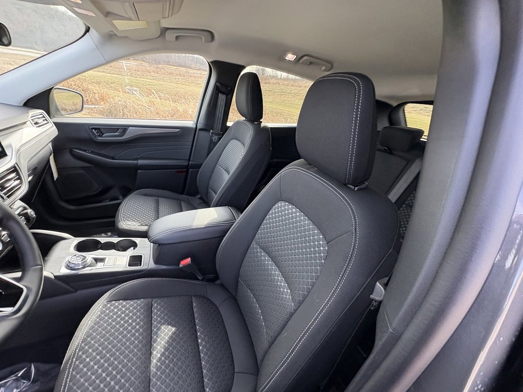 New 2026 Ford Escape Active w/ Tech Pack #1 AWD/4WD image 33