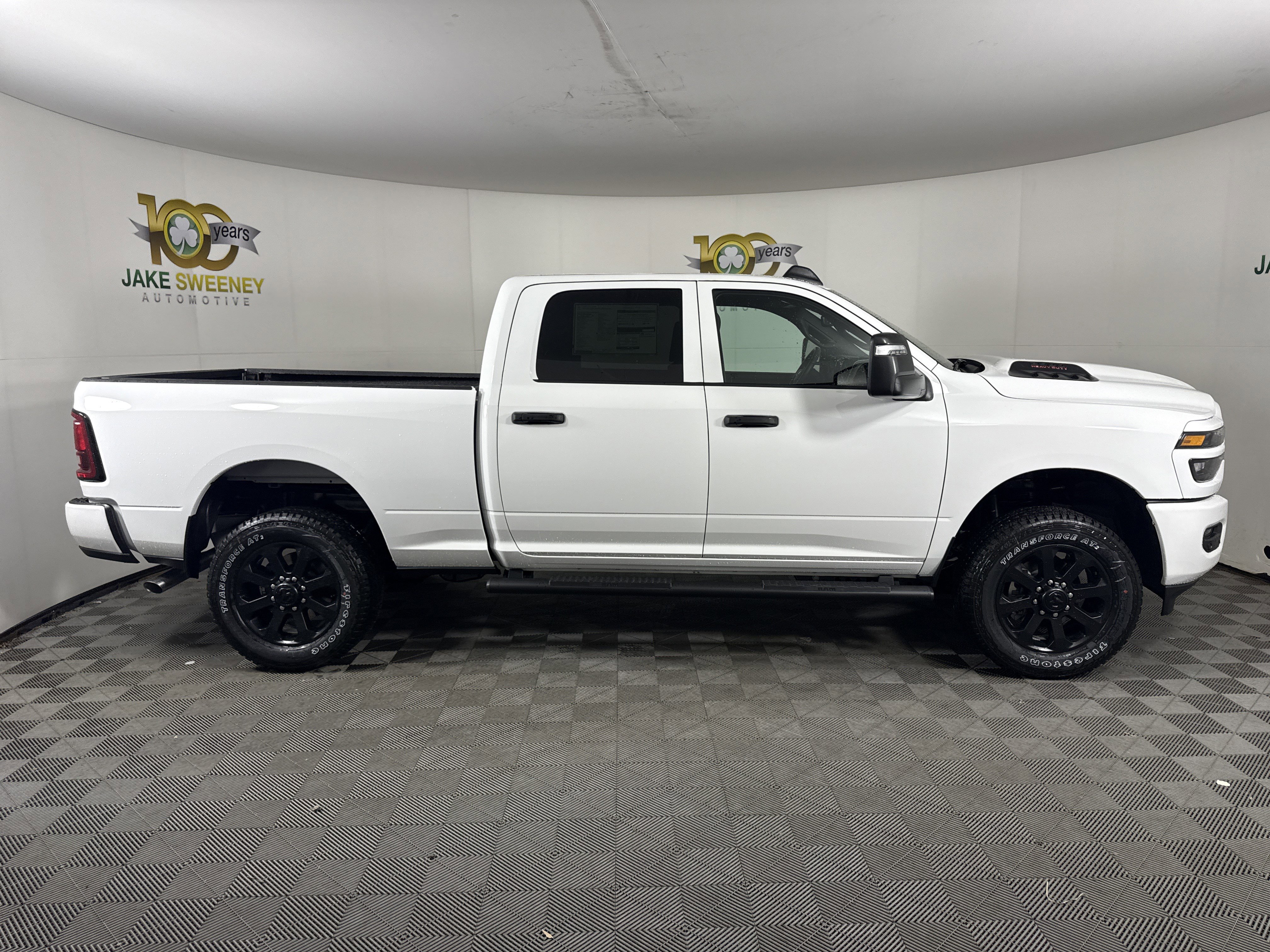 New 2026 RAM 2500 Tradesman AWD/4WD image 11