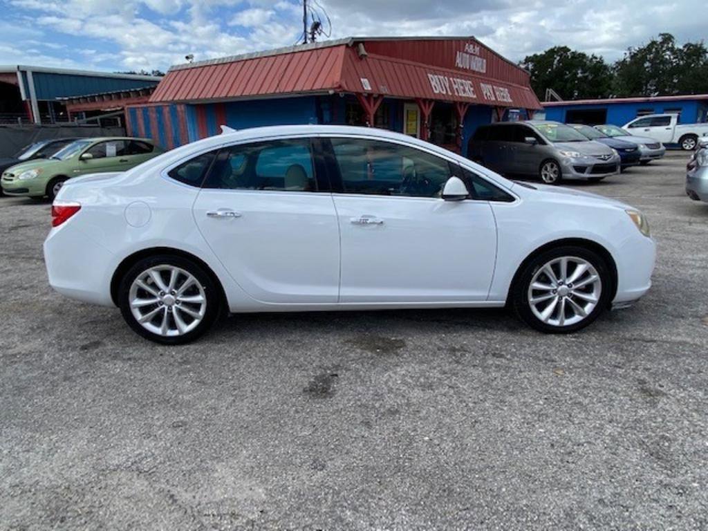 Used 2012 Buick Verano Convenience image 4