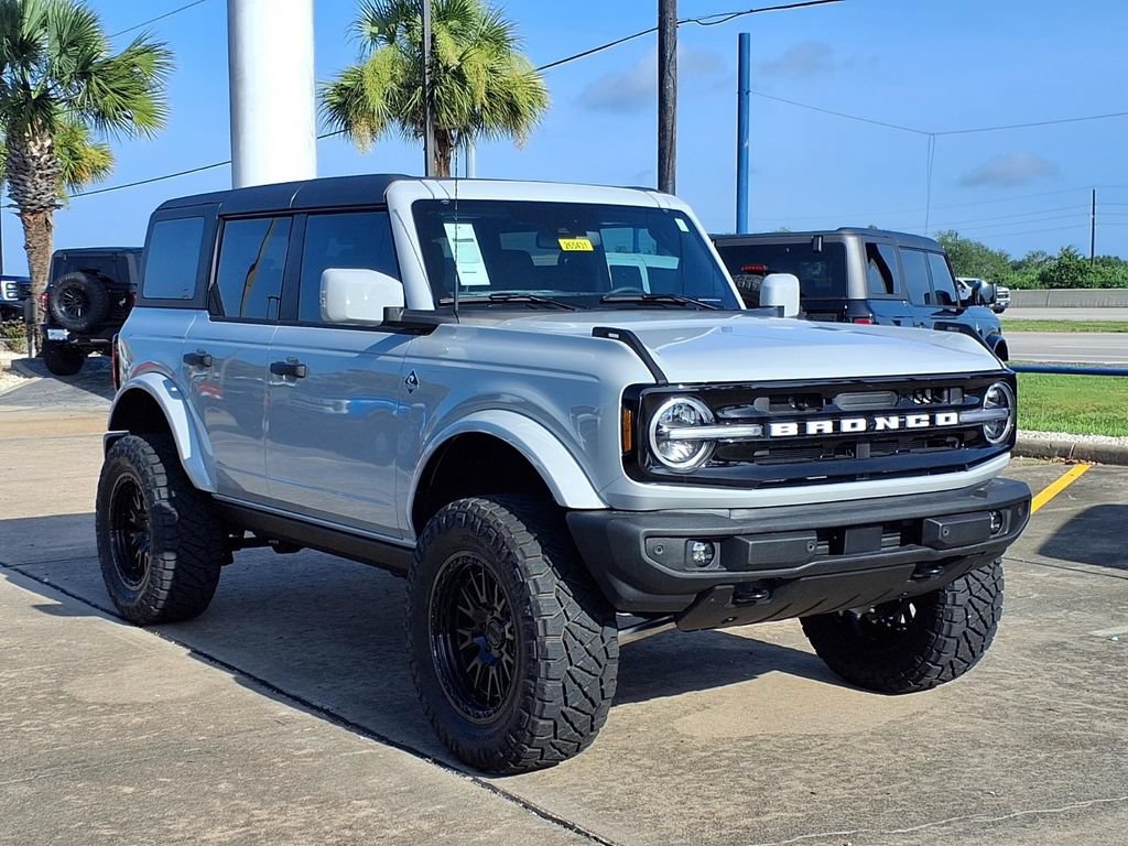New 2026 Ford Bronco Outer Banks AWD/4WD image 7